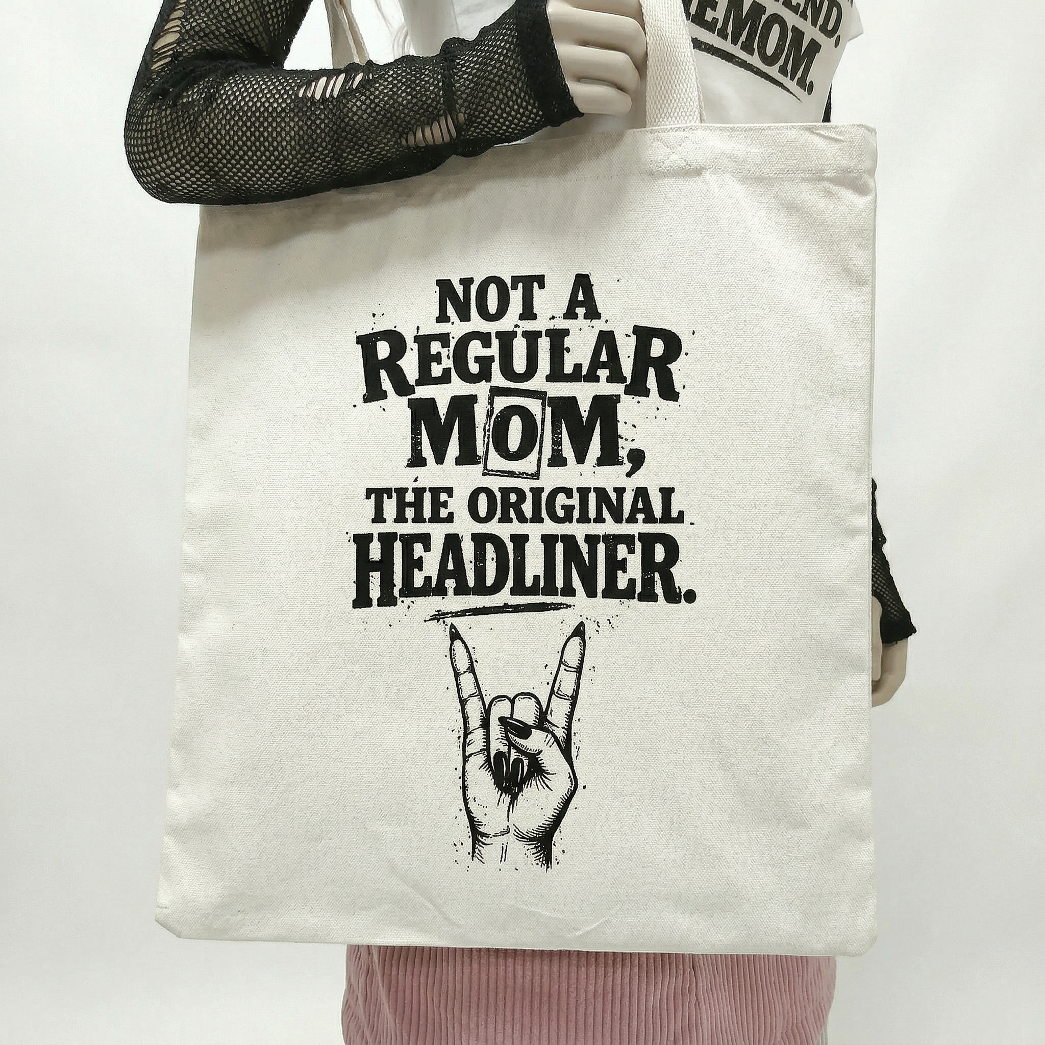 NOT A REGULAR MOM, THE ORIGINAL HEADLINER.